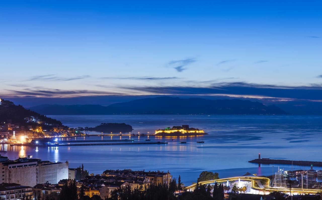 Demir Suit Hotel Kusadası Exteriér fotografie